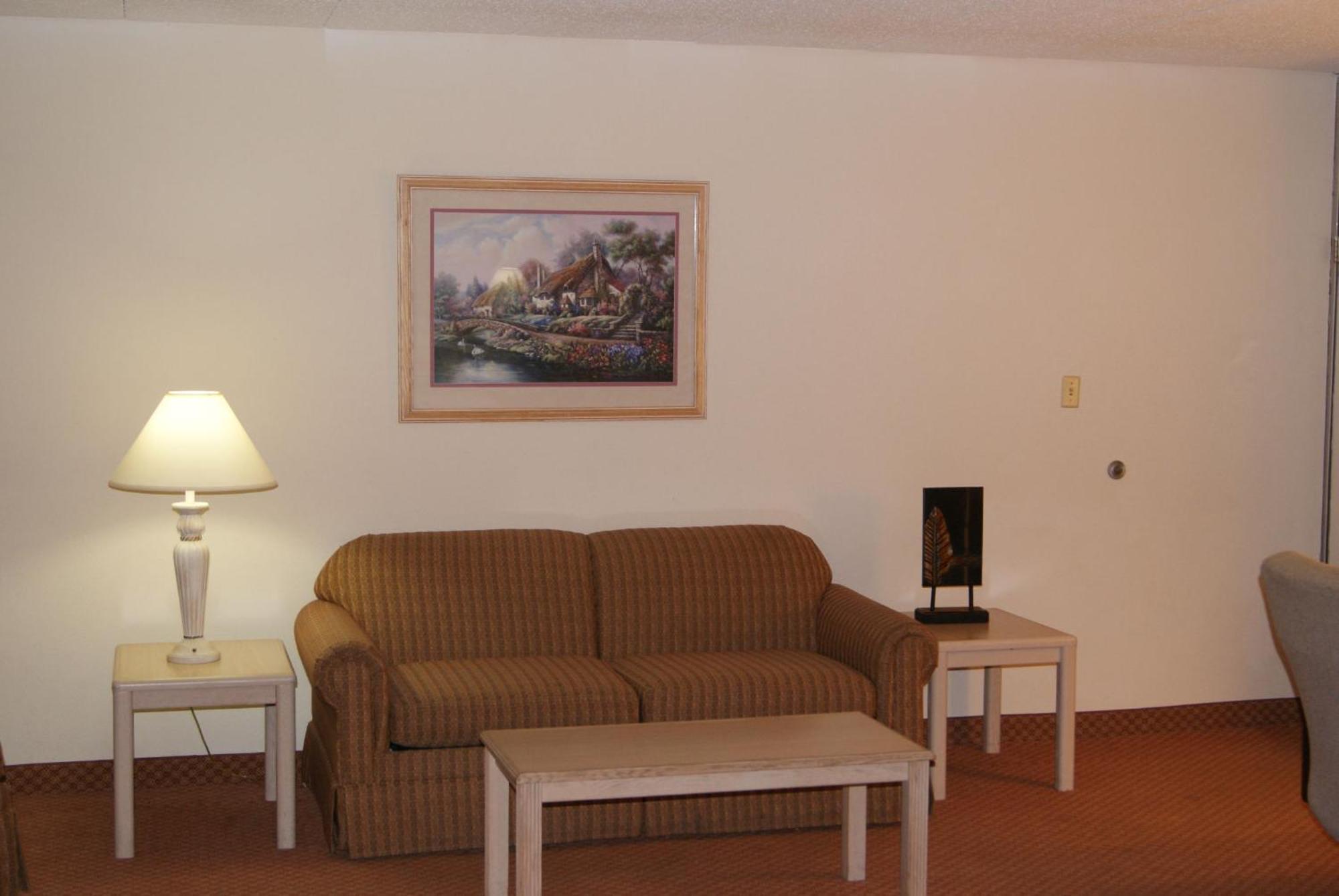 Motel 6 Hastings Ne Экстерьер фото
