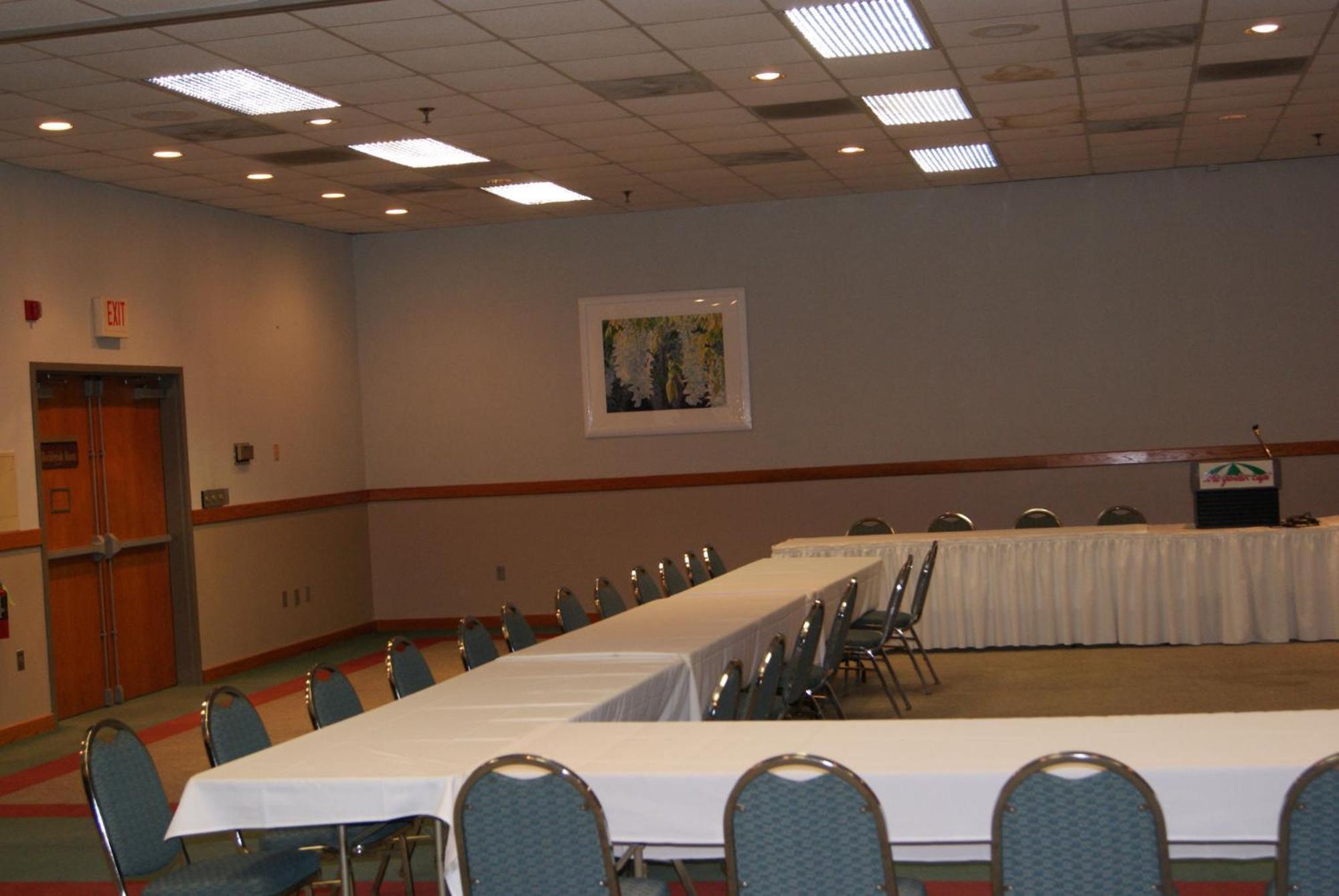 Motel 6 Hastings Ne Экстерьер фото