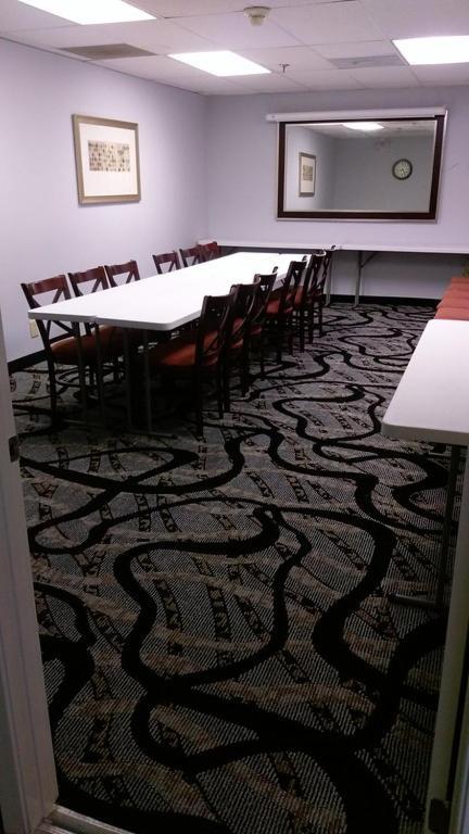 Motel 6 Hastings Ne Экстерьер фото
