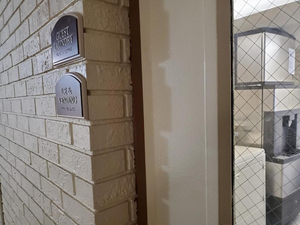 Motel 6 Hastings Ne Экстерьер фото