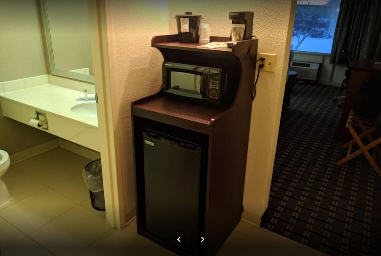 Motel 6 Hastings Ne Экстерьер фото